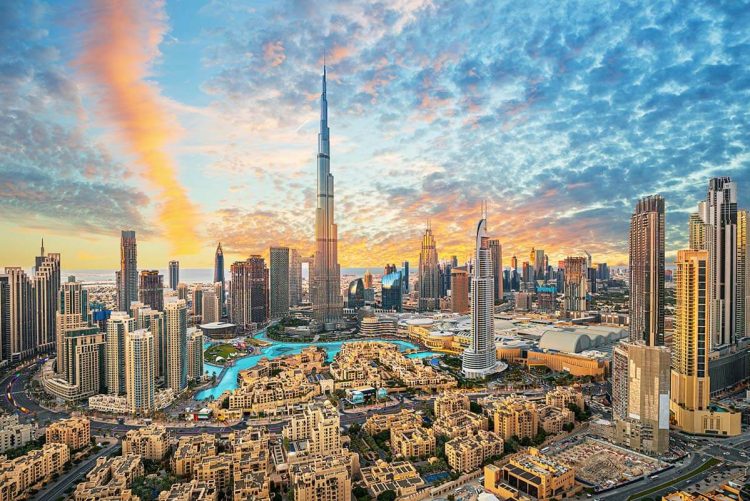 What are some of the benefits of staying in Burj Khalifa for a staycation in UAE